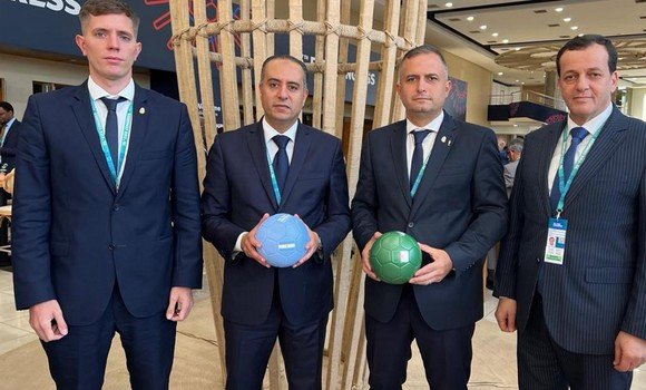 الدورة الـ75 لكونغرس الفيفا بأسونسيون.. صادي يجري لقاءات مع نظرائه