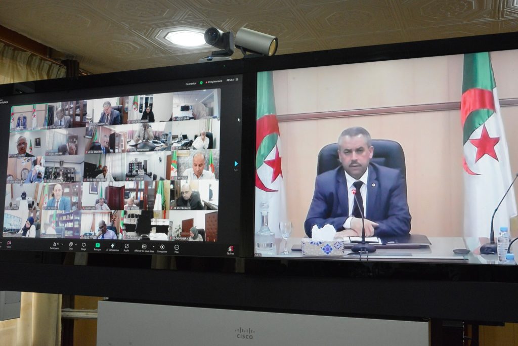 سعداوي يقف على جاهزية مديريات التربية لتنظيم الامتحانات المدرسية