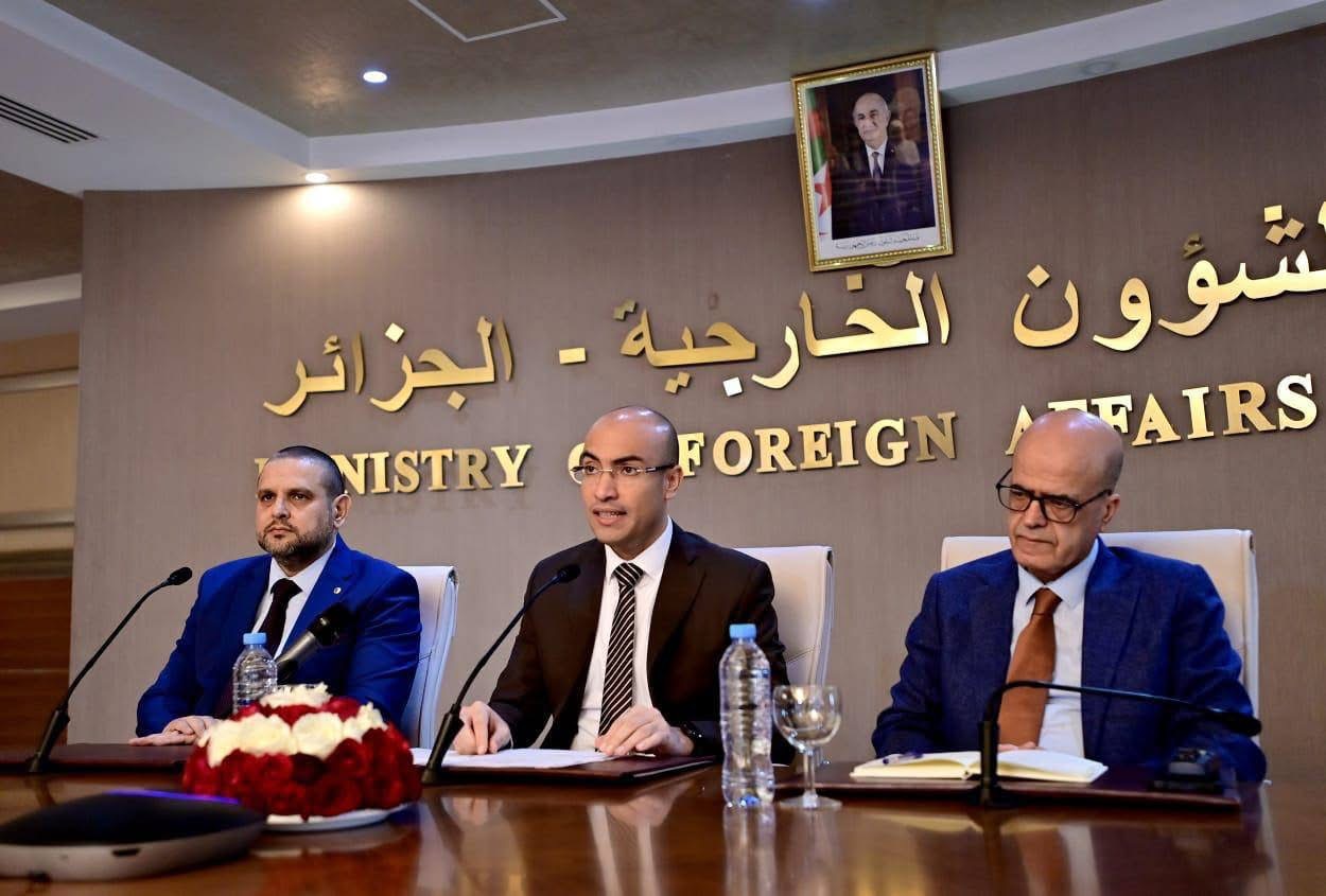 شايب يشرف على افتتاح فعاليات اليوم التكويني الختامي لفائدة أعضاء الوفد القنصلي المكلف بتأطير موسم الحج