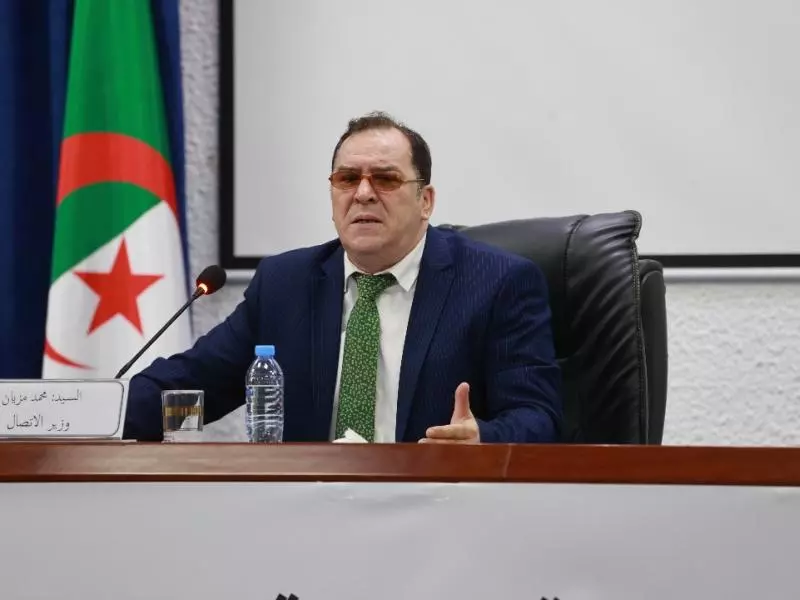 مزيان : الممارسة الحرة لنشاط الإعلام تضمنه التشريعات الوطنية