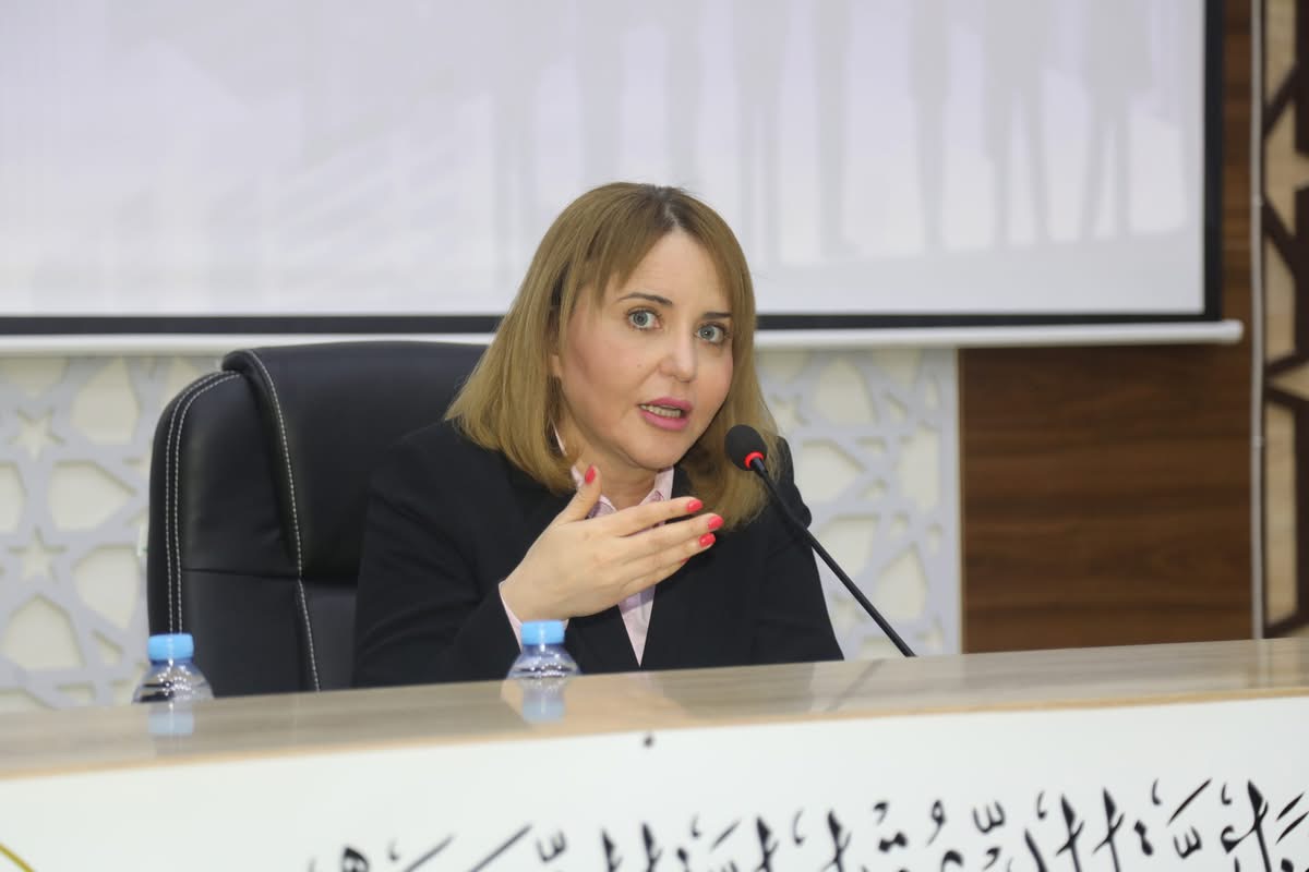 شرفي تؤكد من معسكر بأن الجزائر تشهد “خطوات كبيرة” في مجال حماية الطفولة