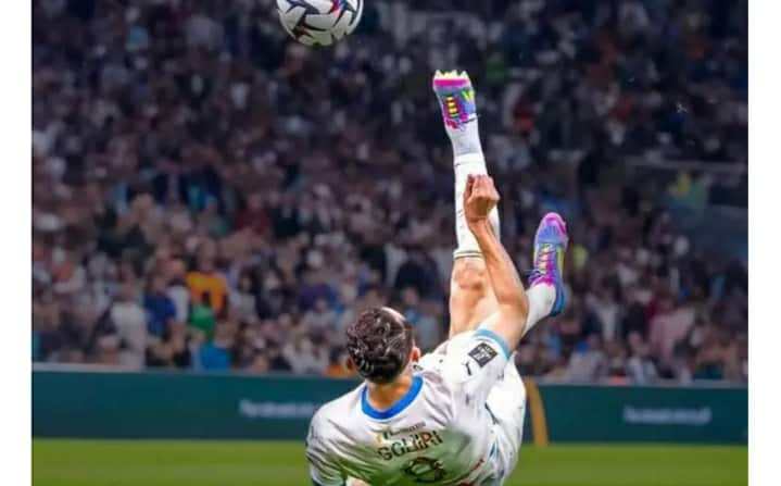 غويري يتوج بجائزة أجمل هدف في أفريل