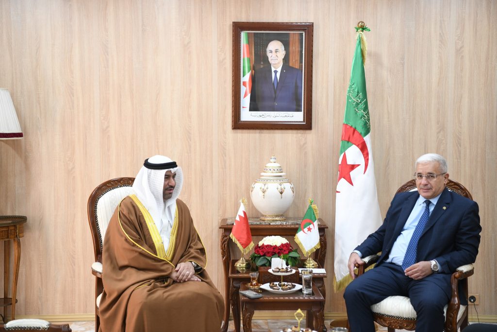 بوغالي يستقبل سفير مملكة البحرين بالجزائر