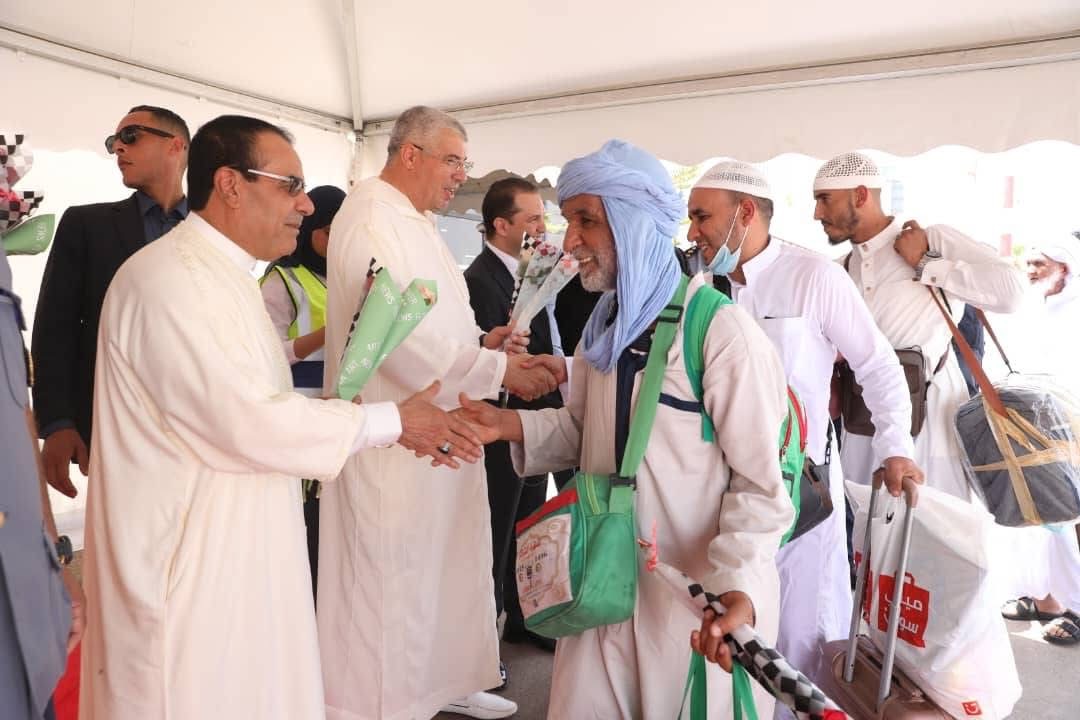 عودة أول فوج من الحجاج إلى وهران