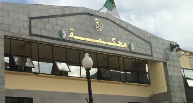 المسيلة : إدانة تلميذ وشقيقته بعام حبسا نافذا بتهمة الغش في “الباك”
