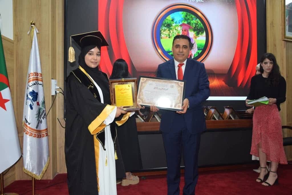 المدرسة العليا لأساتذة الصم البكم تنظم حفل اختتام السنة الجامعية 2024/2025