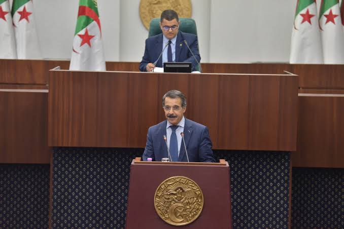 المجلس الشعبي الوطني : وزير المالية يعرض مشروع قانون تسوية الميزانية لـ 2022