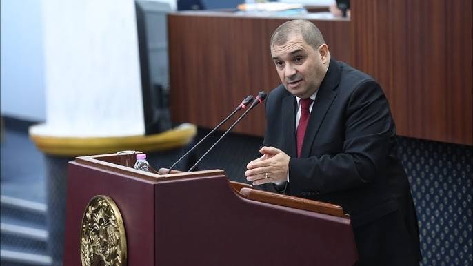 وزير العدل يعرض نص القانون المتعلق بتنظيم محكمة التنازع وسيرها واختصاصاتها