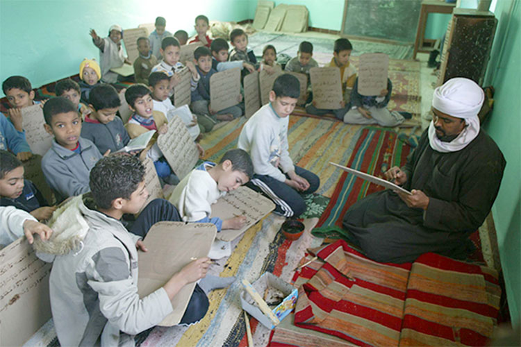 تيميمون : إقبال متزايد على المدارس القرآنية تزامنا مع العطلة الصيفية