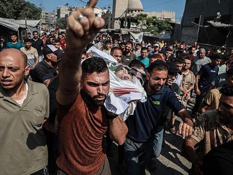 العدوان على غزة : 27 شهيدا و180 مصابا برصاص الاحتلال قرب مركز مساعدات برفح