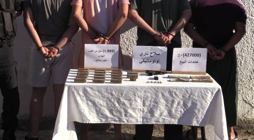 العاصمة: الإطاحة بعصابة أحياء وحجز أسلحة بيضاء محظورة
