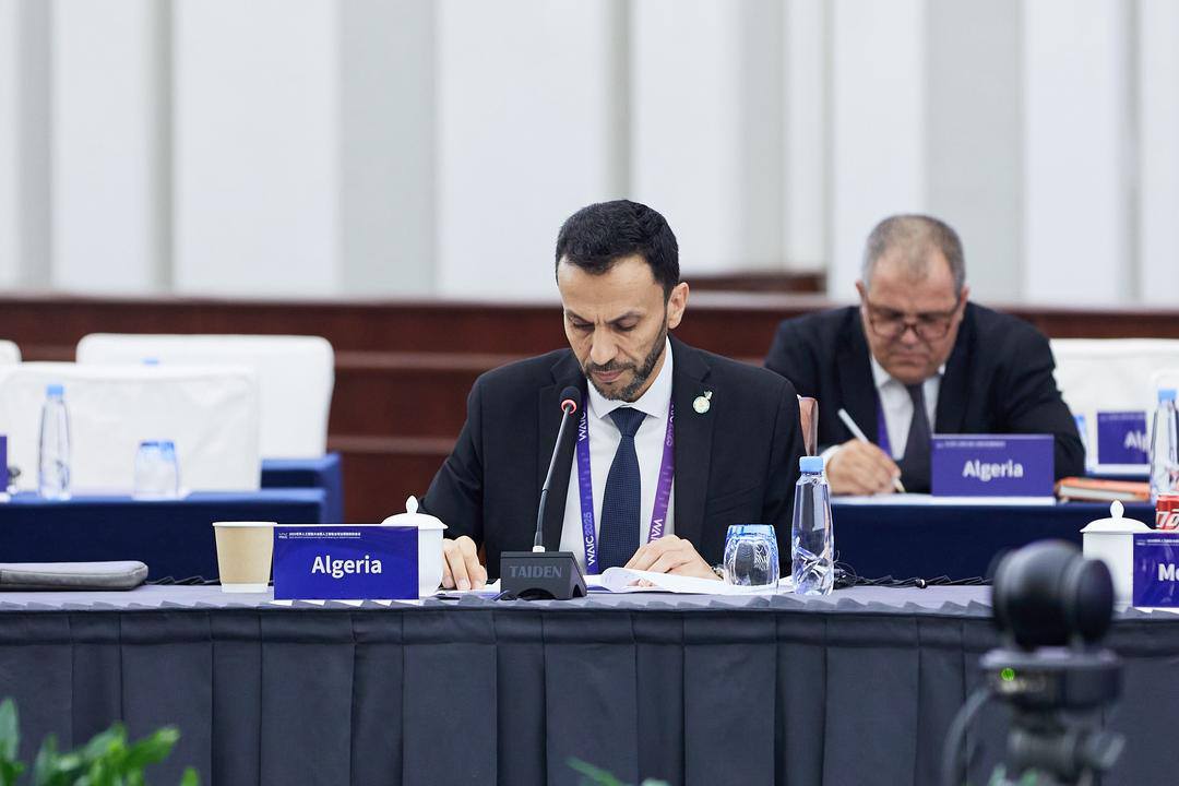 واضح يبرز بشنغهاي جهود الجزائر في مجال الرقمنة وتطوير الذكاء الاصطناعي