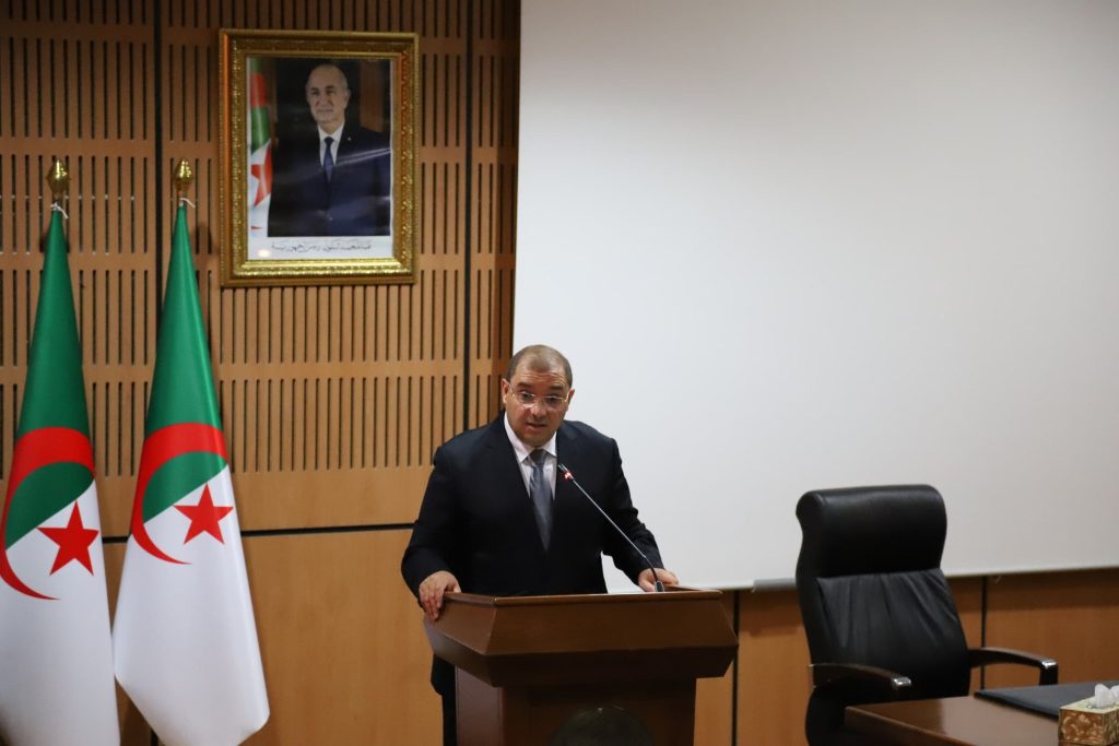 وزير العدل يشرف على تنصيب الرئيس الجديد لمجلس قضاء الجزائر