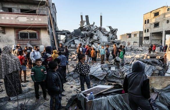 العدوان الصهيوني على غزة : ارتفاع حصيلة الضحايا إلى 57882 شهيدا و 138095 مصابا