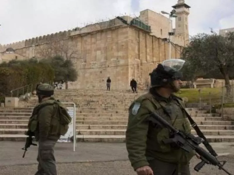 بعثة فلسطين لدى “اليونسكو” تدين مخطط الاحتلال للاستيلاء على الحرم الإبراهيمي