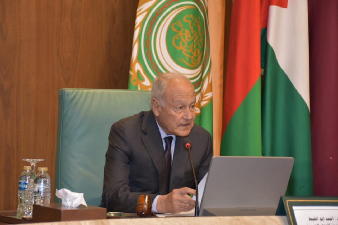 أبو الغيط يرحب ببيان مشترك يطالب بوقف فوري للحرب في غزة