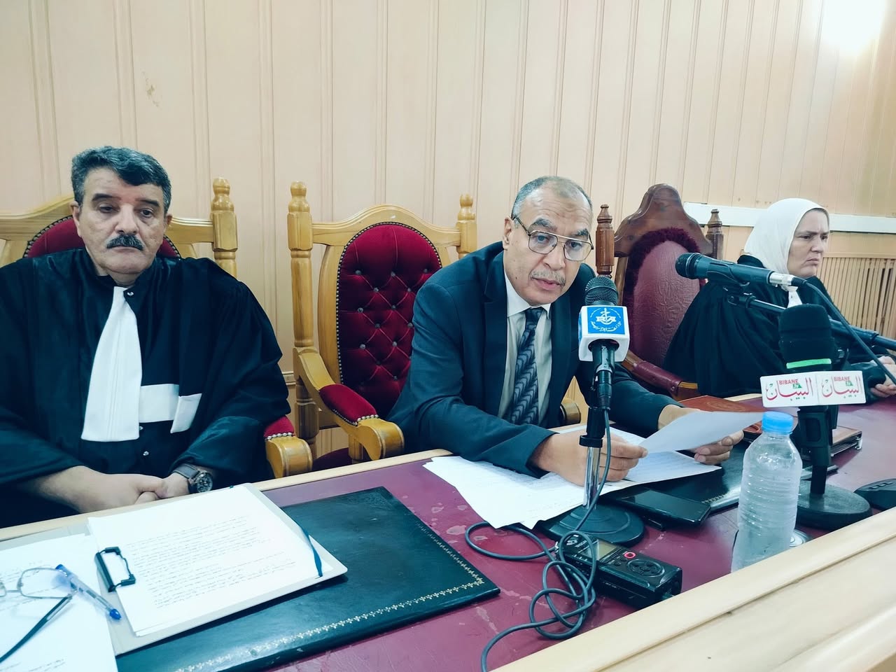 مستغانم: تنصيب محافظ الدولة لدى المحكمة الإدارية