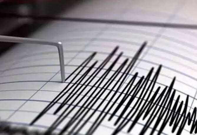 زلزال بقوة 5ر5 درجة يضرب منطقة هندوكوش في أفغانستان