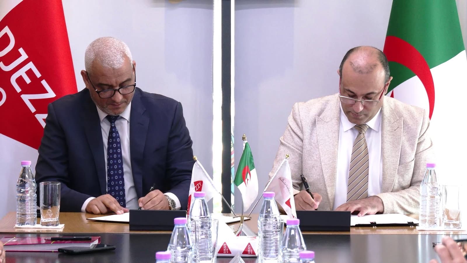 الادماج الرقمي بالأحياء الجامعية: ابرام اتفاقية بين الديوان الوطني للخدمات الجامعية ومتعامل الهاتف النقال “جازي “