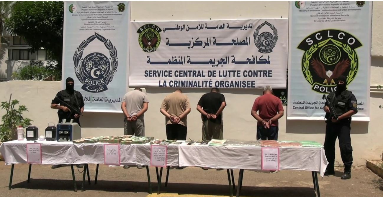 ضبط 49 ألف قرص من المخدرات الصلبة وتوقيف 4 أشخاص ينشطون ضمن شبكة إجرامية دولية