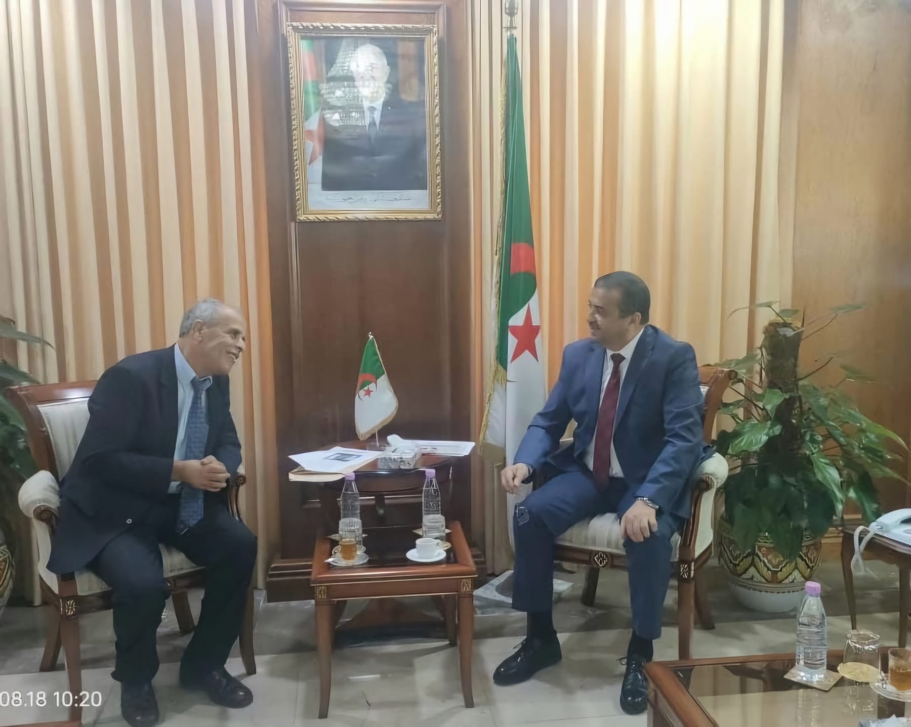 وزير الدولة وزير الطاقة والمناجم والطاقات المتجددة يستقبل الباحث الجزائري عبد الرحمان عبان