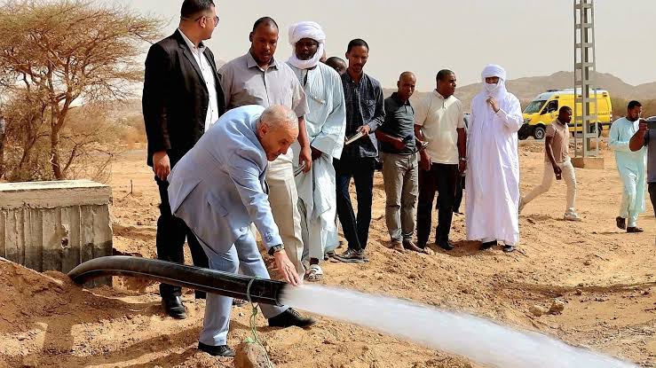 تمنراست : تزويد خمس قرى بالماء الشروب انطلاقا من مشروع تحويل المياه الجوفية ان صالح – تمنراست