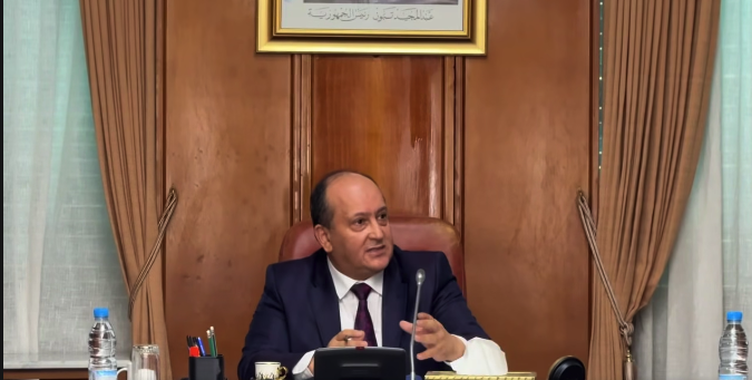 الوزير الأول بالنيابة يشرف على افتتاح أشغال الاجتماع التنسيقي مع ولاة الجمهورية