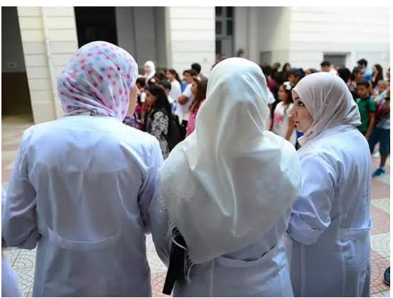 غليزان : إدماج أزيد من 1400 أستاذ متعاقد في رتبة أستاذ متربص