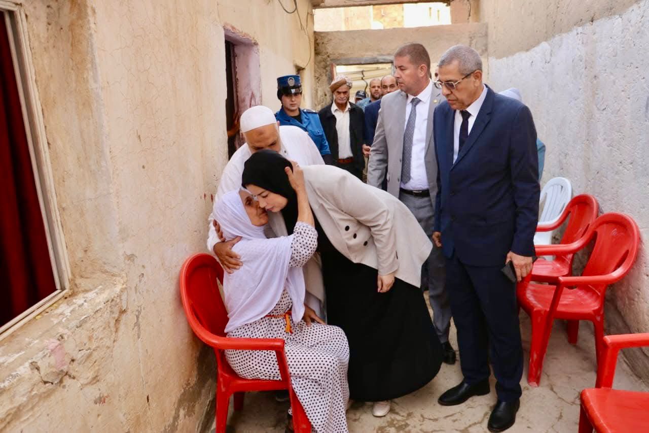 بتكليف من رئيس الجمهورية، مولوجي بولاية المسيلة لتقديم واجب العزاء لضحايا الفيضانات الأخيرة