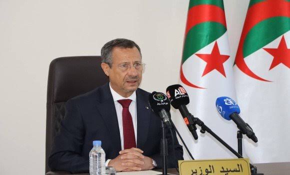رخروخ يؤكد استعداد الجزائر لتقاسم خبرتها الواسعة في مجال البني التحتية مع الدول الإفريقية الشقيقة
