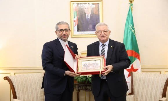 ناصري يستقبل سفير الجمهورية الإسلامية الإيرانية بالجزائر
