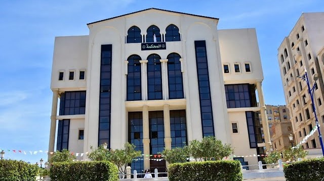 محكمة مستغانم: 10 سنوات حبسا نافذا في حق 4 متورطين في قضية حجز 3579 عجلة مطاطية معدة للمضاربة