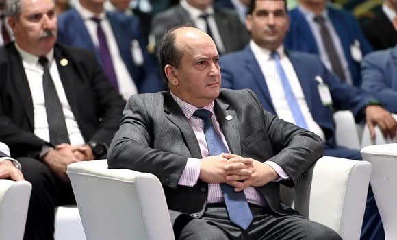 مشروع مركب سحق البذور النباتية وانتاج الأعلاف بجيجل: غريب يتابع عرضا حول مجمع “مدار القابضة”