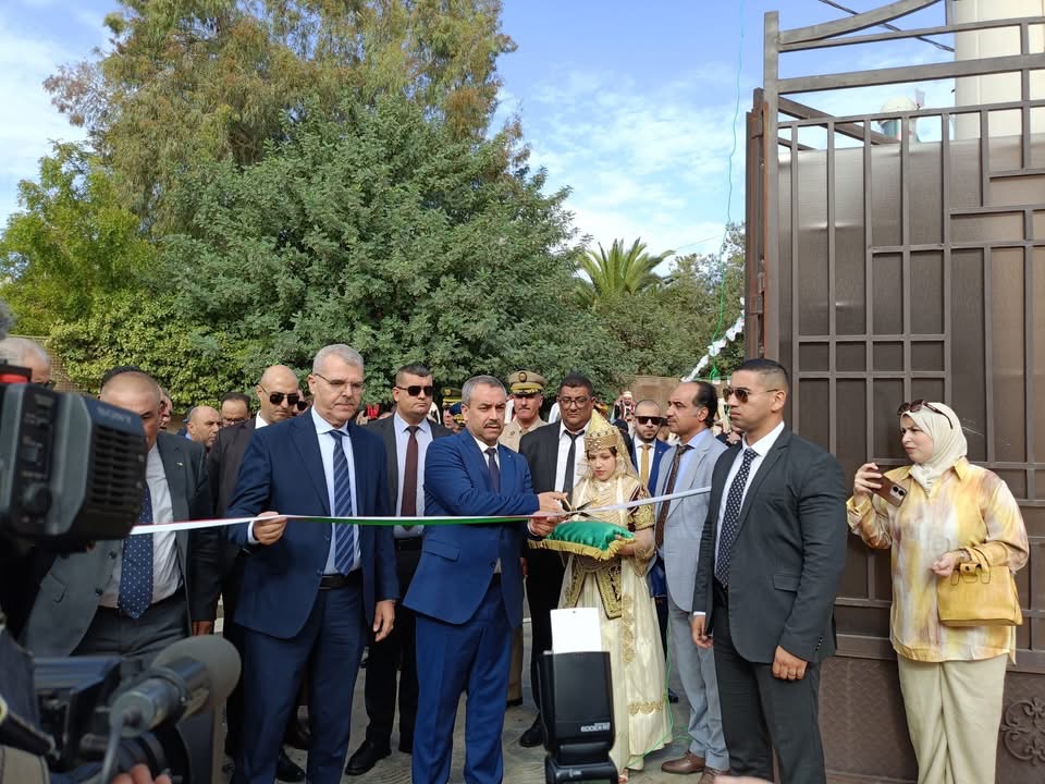 وزير التربية يشرف بسيدي بلعباس على تدشين الثانوية الجهوية للرياضيات