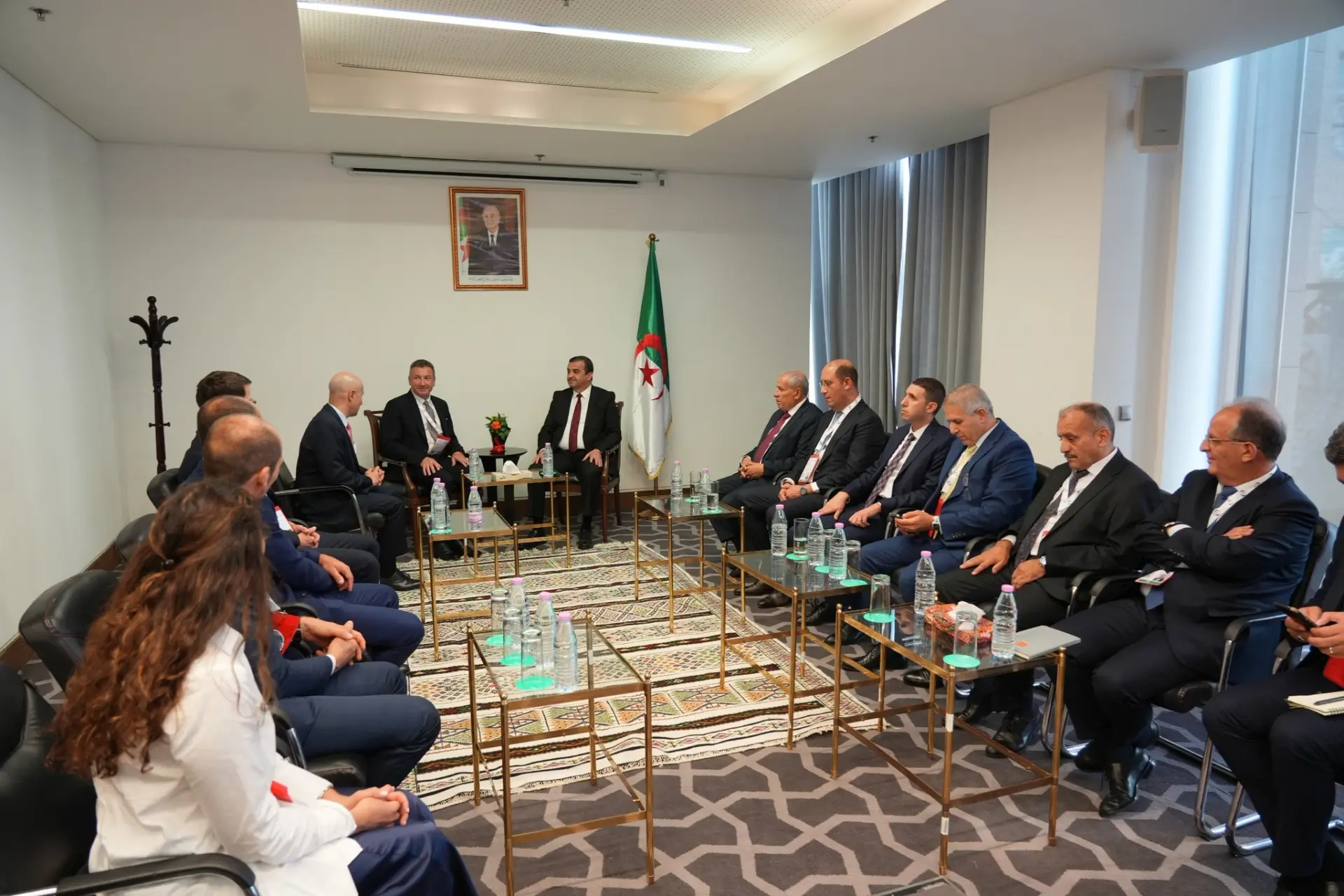 ناباك 2025 بوهران: عرقاب يجري محادثات مع مسؤولي كبرى الشركات الطاقوية العالمية