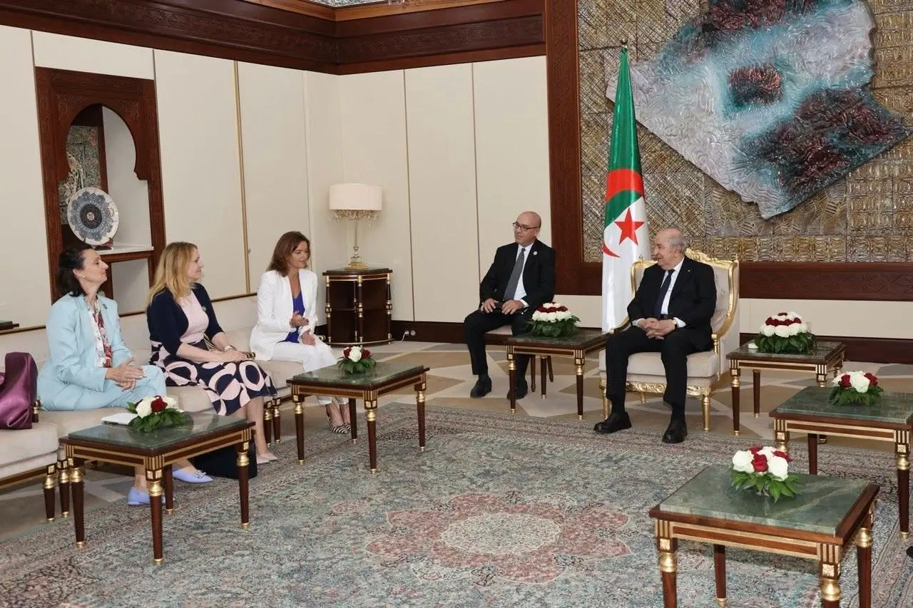 رئيس الجمهورية يستقبل نائبة رئيس الوزراء وزيرة الشؤون الخارجية والأوروبية لجمهورية سلوفينيا